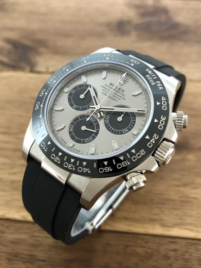 ROLEXのデイトナラバーベルト