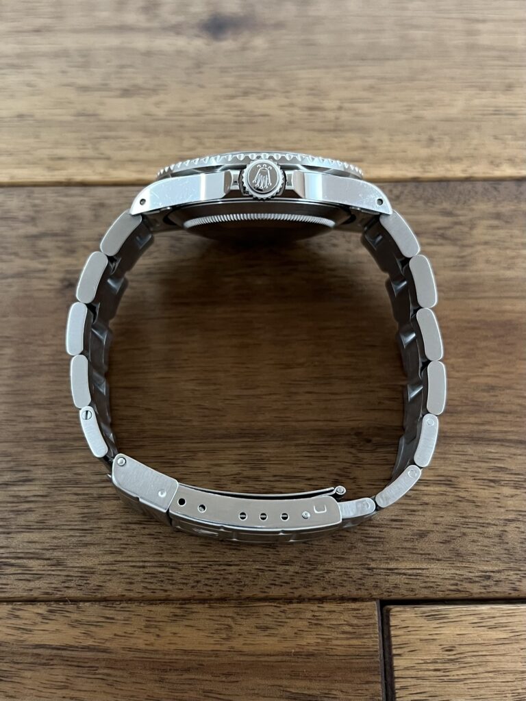 ロレックス サブマリーナ デイト 16800 ブラック(黒) 72番 トリチウム 中古 ヴィンテージ リューズ側から全体 委託 高価 買取 販売 名古屋
