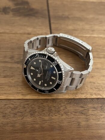 ロレックス サブマリーナ デイト 16800 ブラック(黒) 72番 トリチウム 中古 ヴィンテージ 正面から全体 委託 高価 買取 販売 名古屋