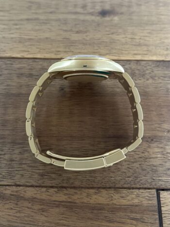 ロレックス コスモグラフ デイトナ 116508.グリーン(緑) 中古 ケースサイドから全体 委託 高価 買取 販売 名古屋