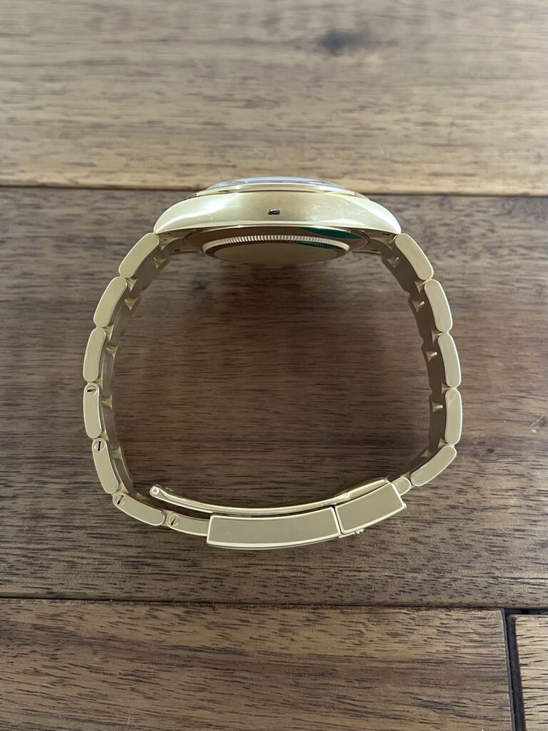 ロレックス コスモグラフ デイトナ 116508.グリーン(緑) 中古 ケースサイドから全体 委託 高価 買取 販売 名古屋