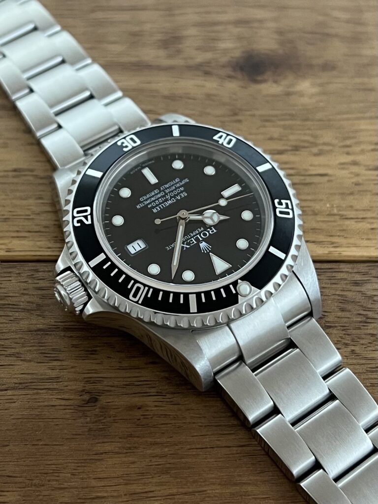 ロレックス シードゥエラー 16600 ブラック(黒) F番 中古 1時側から 委託 高価 買取 販売 名古屋