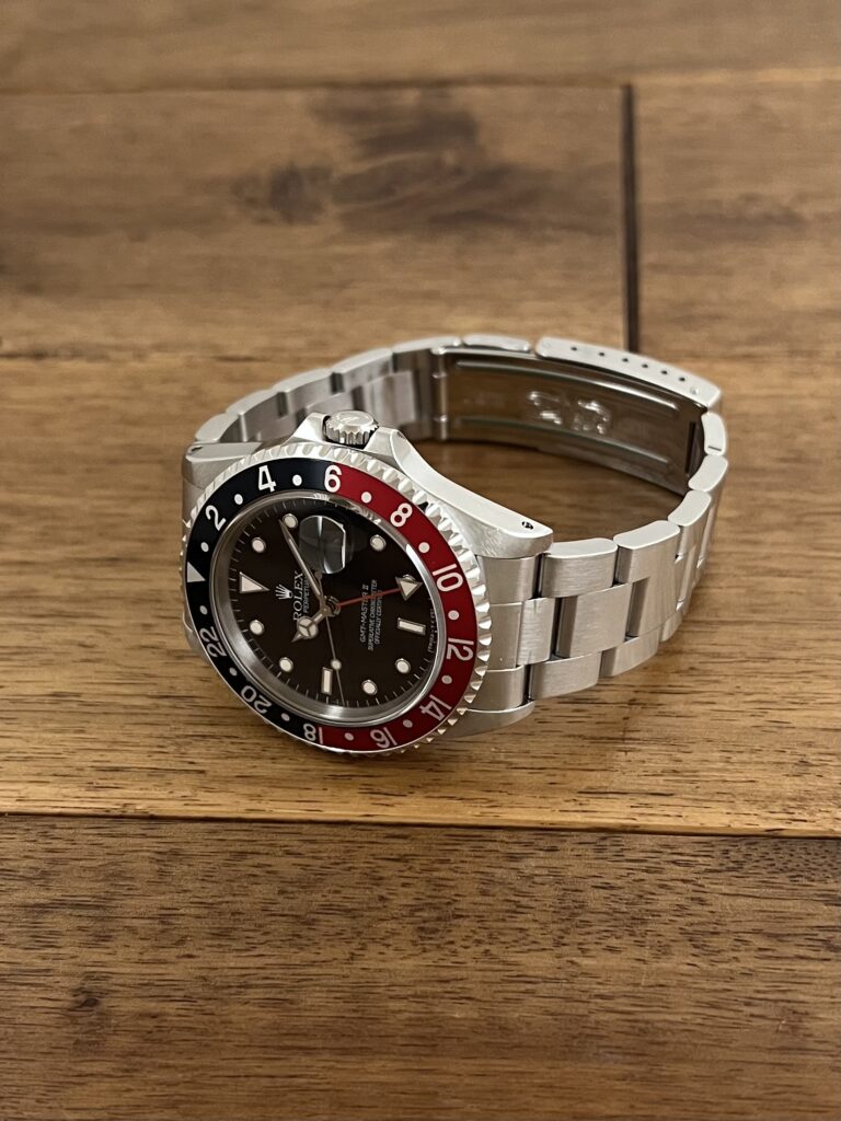 ロレックス GMTマスター 16710 ブラック(黒) 赤黒ベゼル W7番台 シングルバックル トリチウム 中古 正面から全体 委託 高価 買取 販売 名古屋
