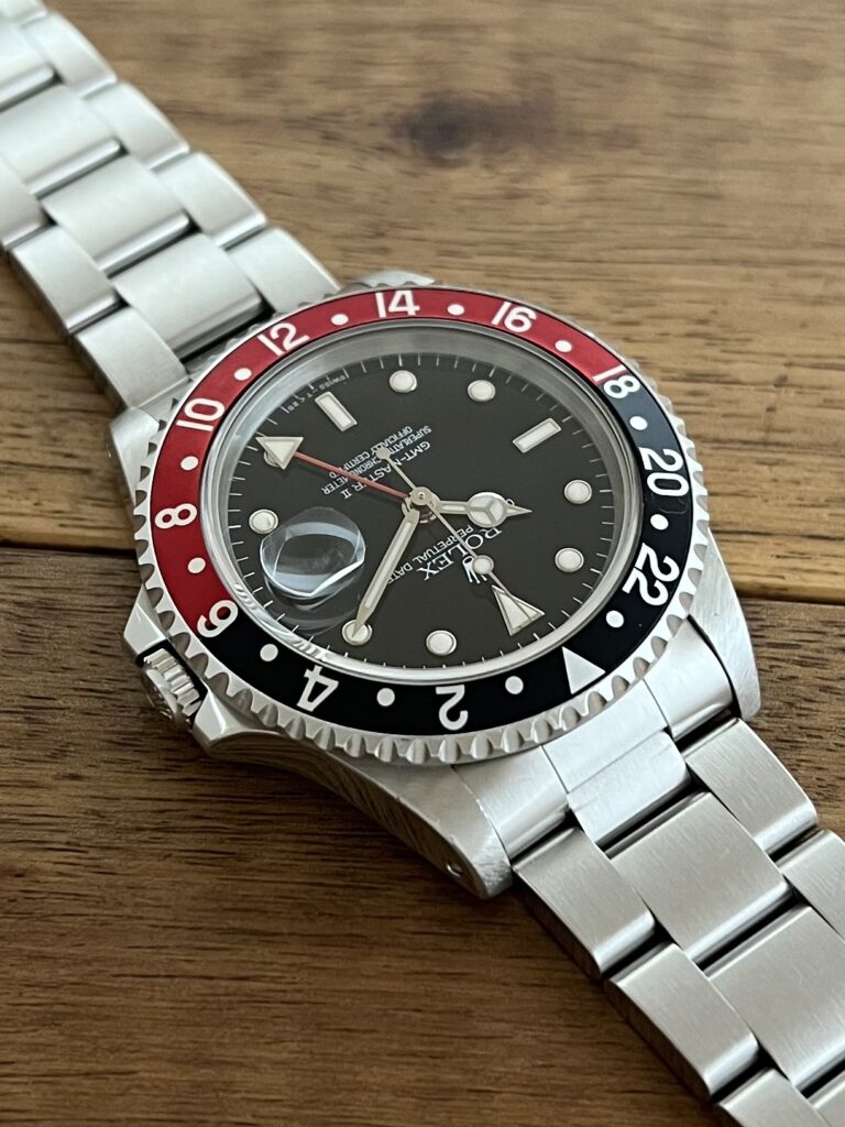 ロレックス GMTマスター 16710 ブラック(黒) 赤黒ベゼル W7番台 シングルバックル トリチウム 中古 1時側から 委託 高価 買取 販売 名古屋