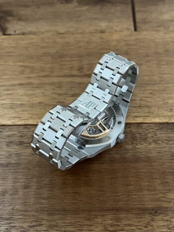 オーデマピゲ ロイヤルオーク 15510ST.OO.1320ST.08 シルバー 未使用 バックル側から 委託 高価 買取 販売 名古屋