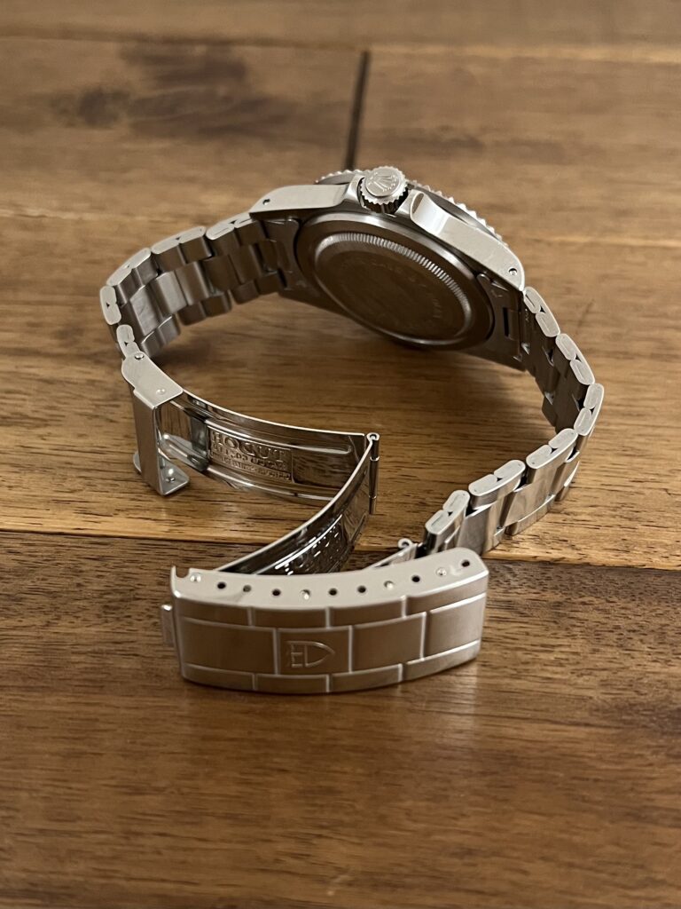 チュードル（TUDOR）サブマリーナ デイト 79090 ブラック(黒) 30番台 トリチウム 中古 ヴィンテージ バックル側から全体 委託 高価 買取 販売 名古屋