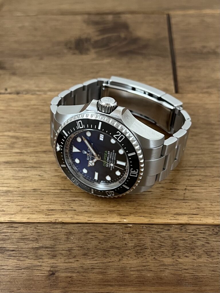 ロレックス(ROLEX)シードゥエラー ディープシー 116660 Dブルー 鏡面バックル 中古 正面から全体 委託 高価 買取 販売 名古屋