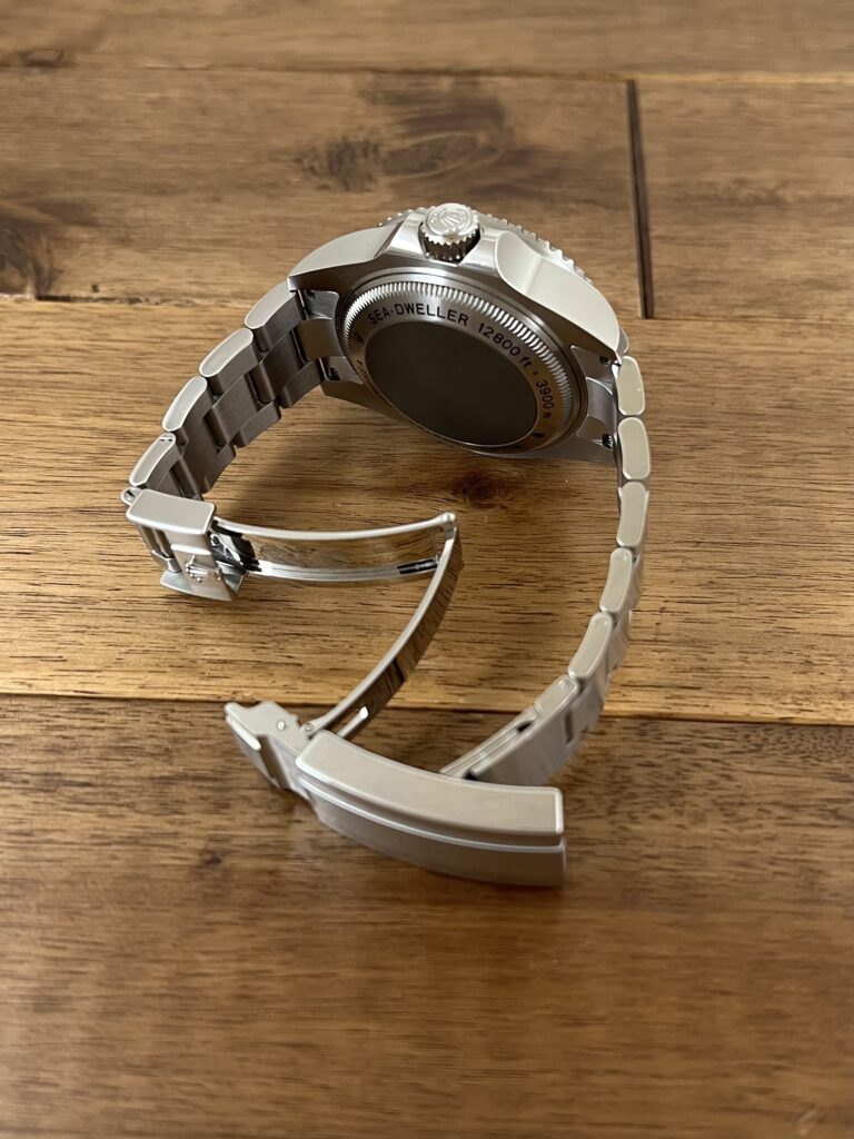 ロレックス(ROLEX)シードゥエラー ディープシー 116660 Dブルー 鏡面バックル 中古 クラスプ側から全体 委託 高価 買取 販売 名古屋