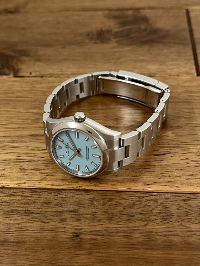 ロレックス オイスターパーペチュアル 31 277200 ターコイズブルー 未使用 保2025.7 正面から全体 委託 高価 買取 販売 名古屋