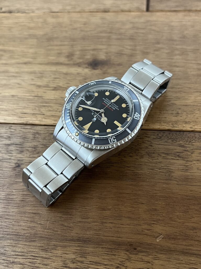 ロレックス サブマリーナ デイト 1680 ホブラック(黒) 26番 トリチウム 赤サブ 中古 11時側から 委託 高価 買取 販売 名古屋