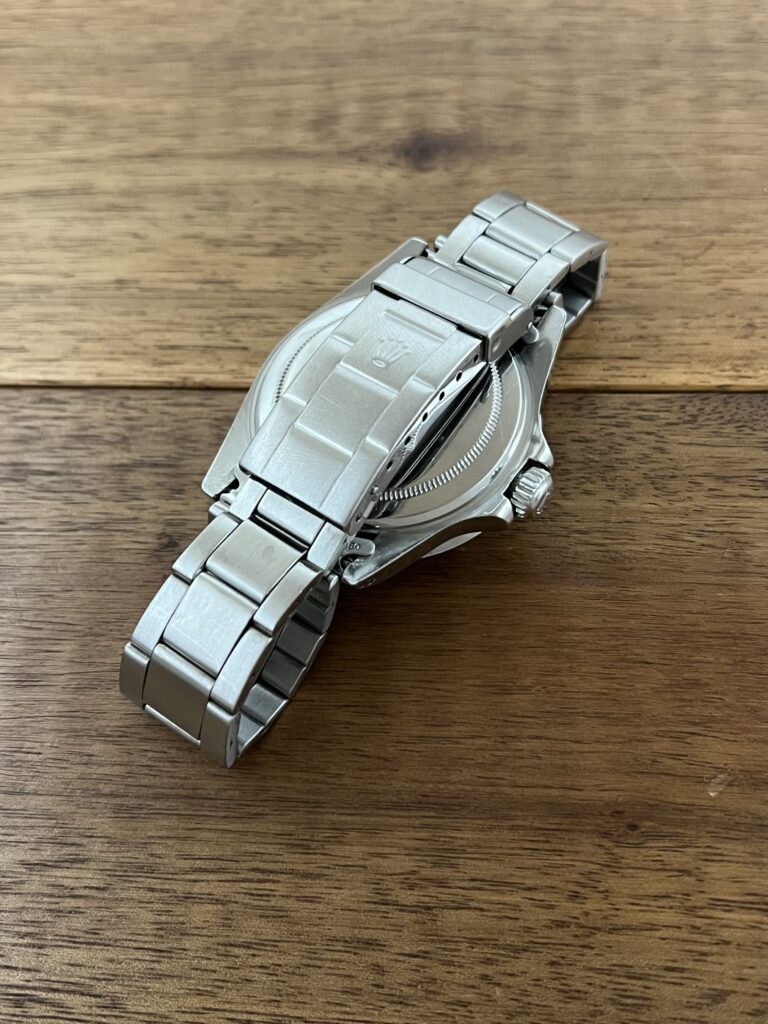 ロレックス サブマリーナ デイト 1680 ホブラック(黒) 26番 トリチウム 赤サブ 中古 バックル側から 委託 高価 買取 販売 名古屋