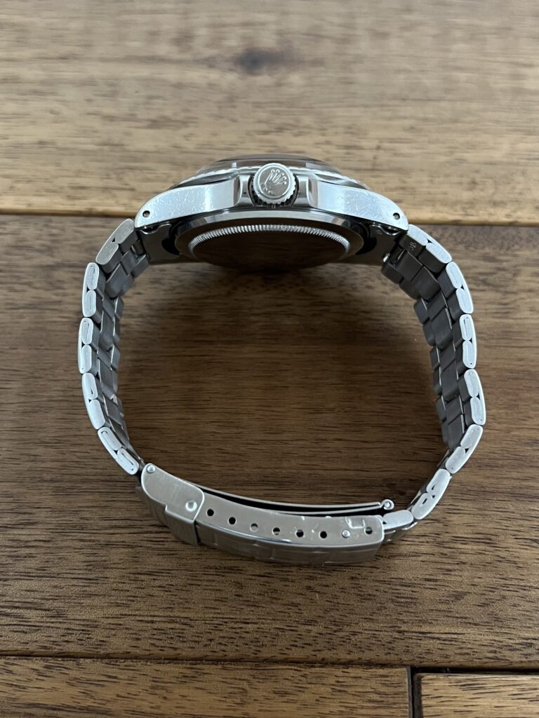 ロレックス サブマリーナ デイト 1680 ホブラック(黒) 26番 トリチウム 赤サブ 中古 リューズ側から全体 委託 高価 買取 販売 名古屋