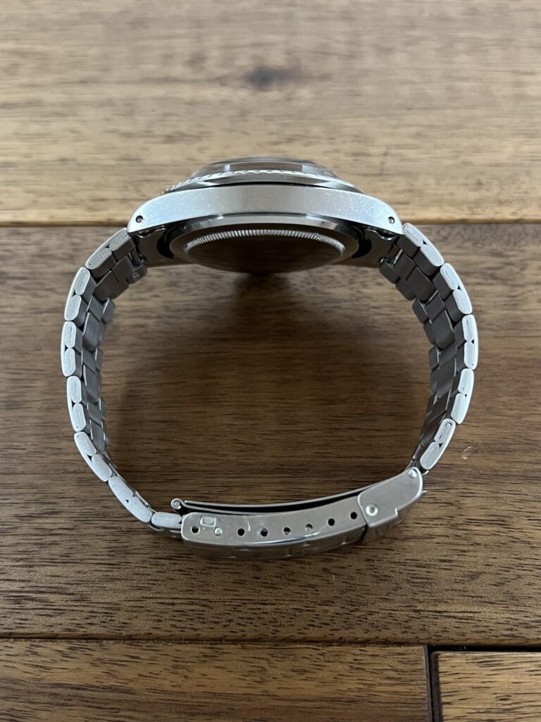 ロレックス サブマリーナ デイト 1680 ホブラック(黒) 26番 トリチウム 赤サブ 中古 ケースサイドから全体 委託 高価 買取 販売 名古屋