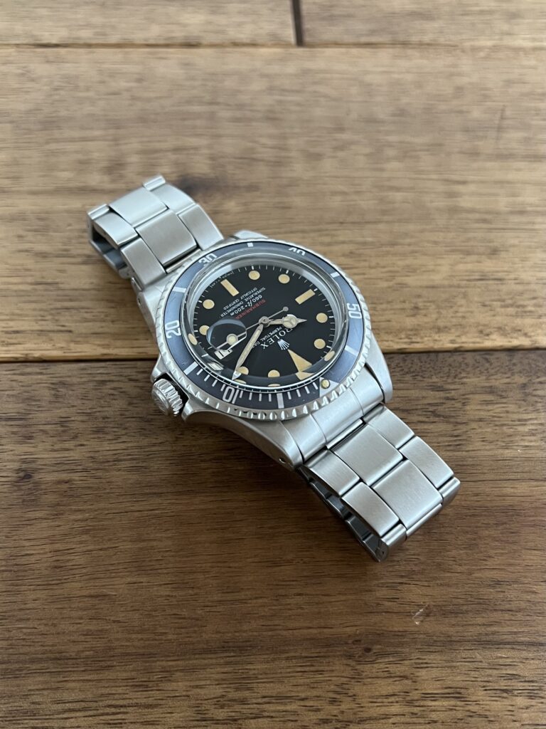 ロレックス サブマリーナ デイト 1680 ホブラック(黒) 26番 トリチウム 赤サブ 中古 1時側から 委託 高価 買取 販売 名古屋