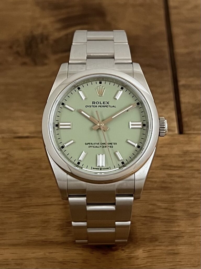 ロレックス(ROLEX)オイスター パーペチュアル 36 126000 ピスタチオ 未使用 正面 委託 高価 買取 販売 名古屋