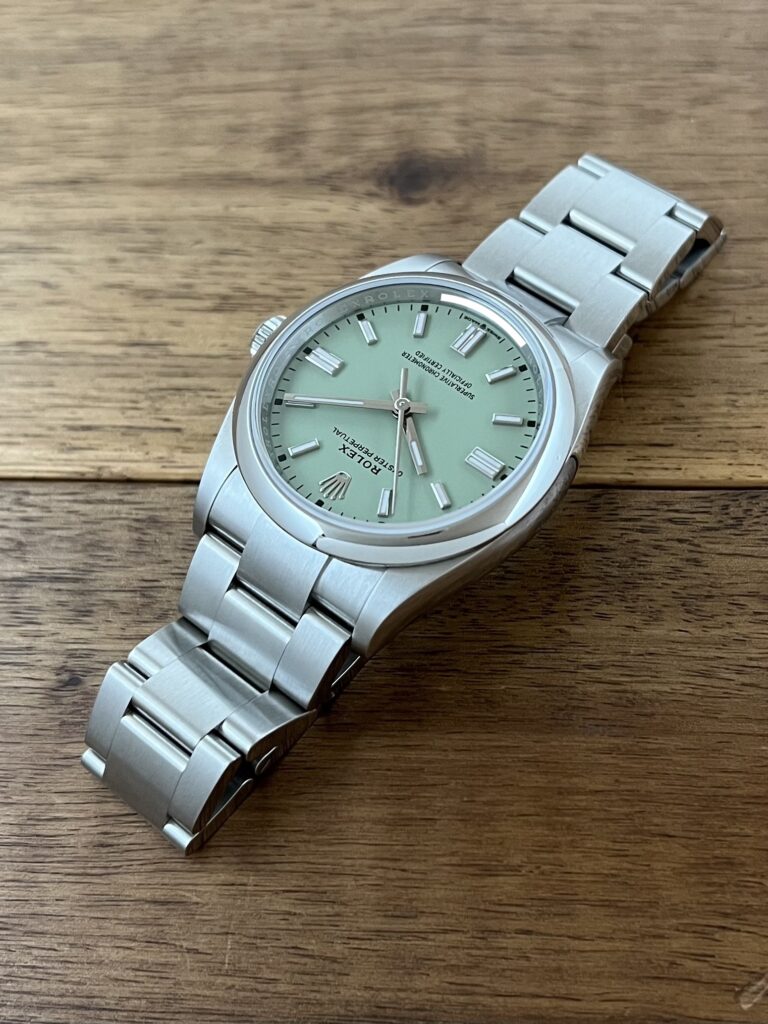 ロレックス(ROLEX)オイスター パーペチュアル 36 126000 ピスタチオ 未使用 11時側から 委託 高価 買取 販売 名古屋