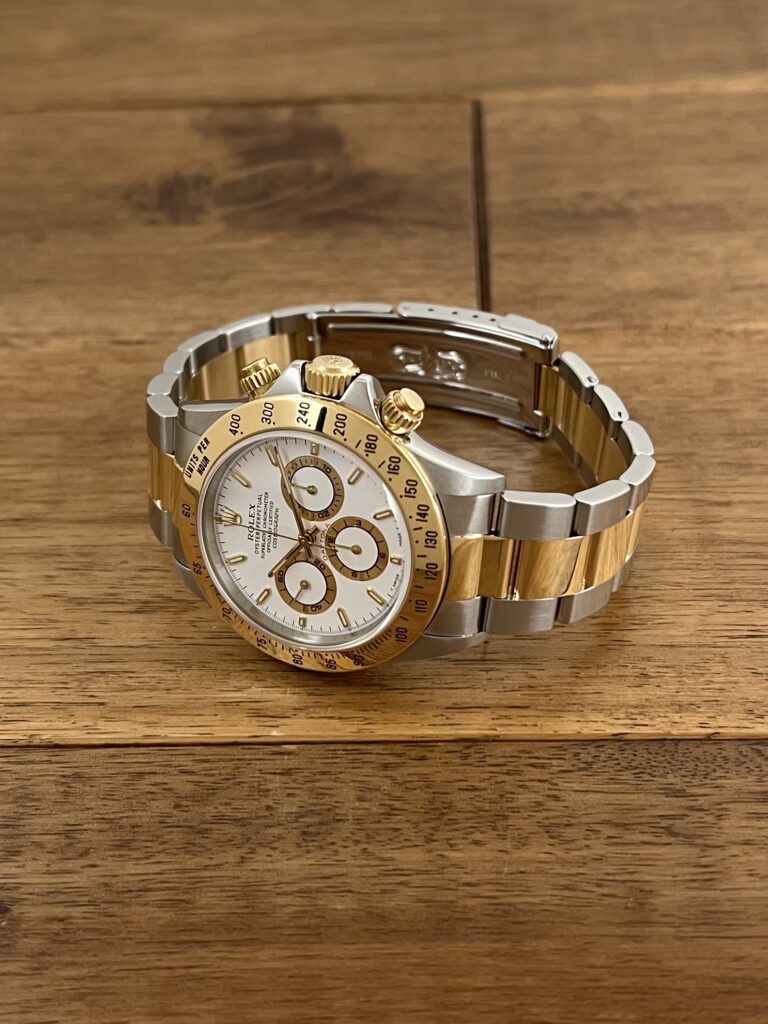 ロレックス コスモグラフ デイトナ 16523 ホワイト(白) U1番 トリチウム 中古 正面から全体 委託 高価 買取 販売 名古屋