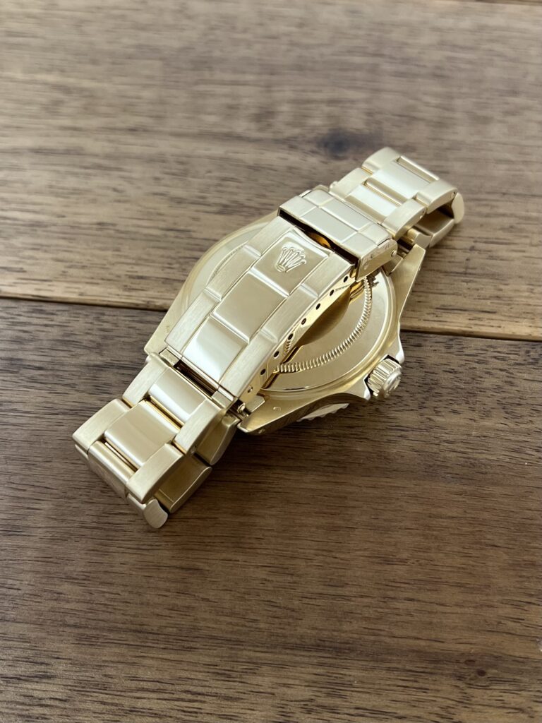 ロレックス サブマリーナ 16618 ブルー(バイオレット) N1番 トリチウム 中古 バックル側から 委託 高価 買取 販売 名古屋