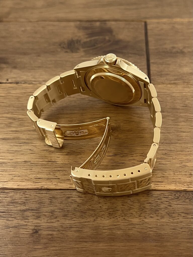 ロレックス サブマリーナ 16618 ブルー(バイオレット) N1番 トリチウム 中古 クラスプ側から全体 委託 高価 買取 販売 名古屋