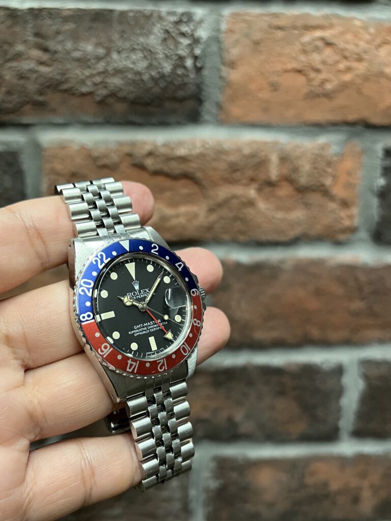 ロレックス GMTマスター 16750 ブラック(黒) 赤青ベゼル 76番台 フチなし シングルバックル トリチウム中古 インスタ用2 セミヴィンテージ 委託 高価 買取 販売 名古屋