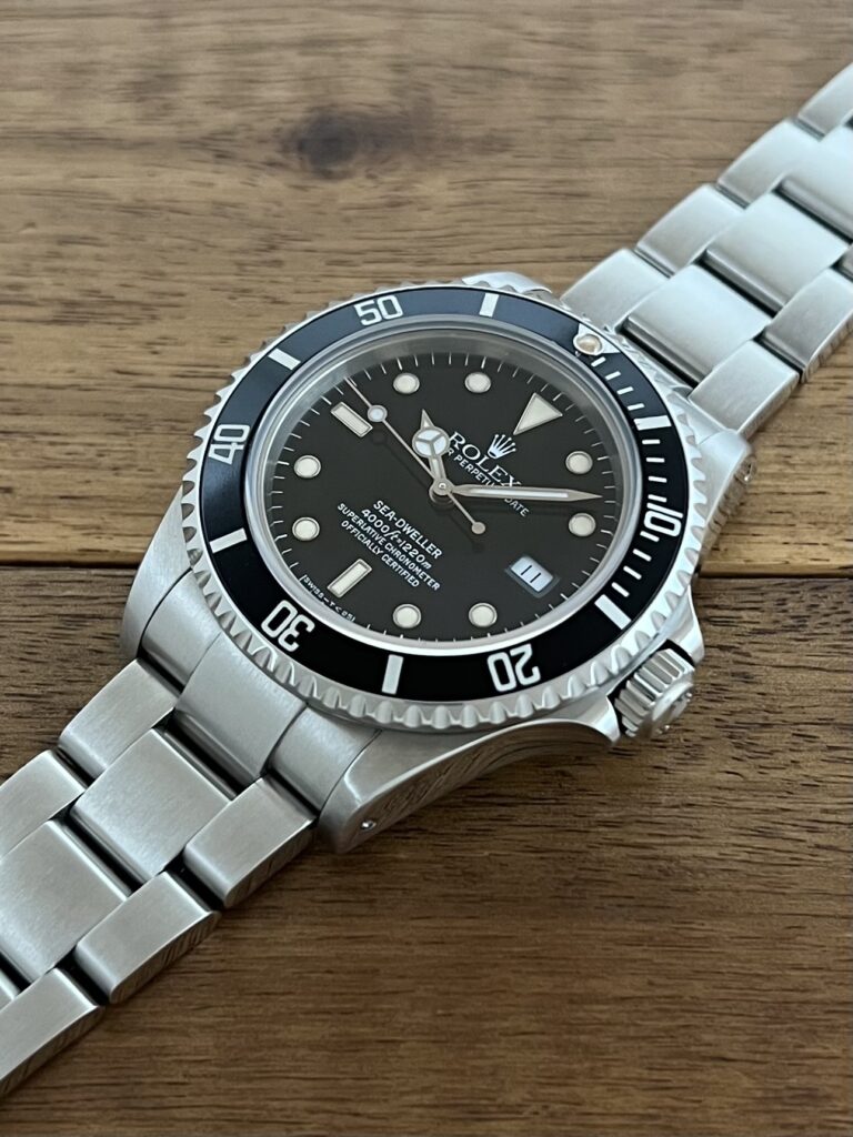 中古 ロレックス シードゥエラー 16600 N4番 トリチウム ブラック文字盤 セミヴィンテージ 5時側からの画像
