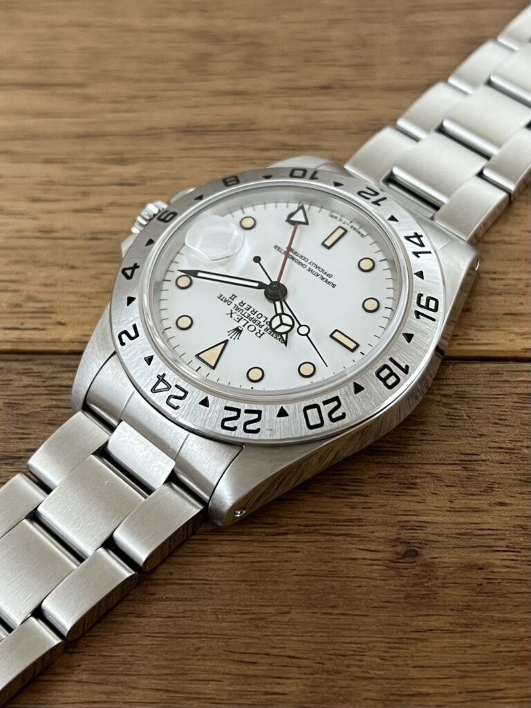 ロレックス エクスプローラー2 16570 N1番 ホワイトダイアル トリチウム パティーナ 中古 11時側からの画像 委託 高価 買取 販売 名古屋