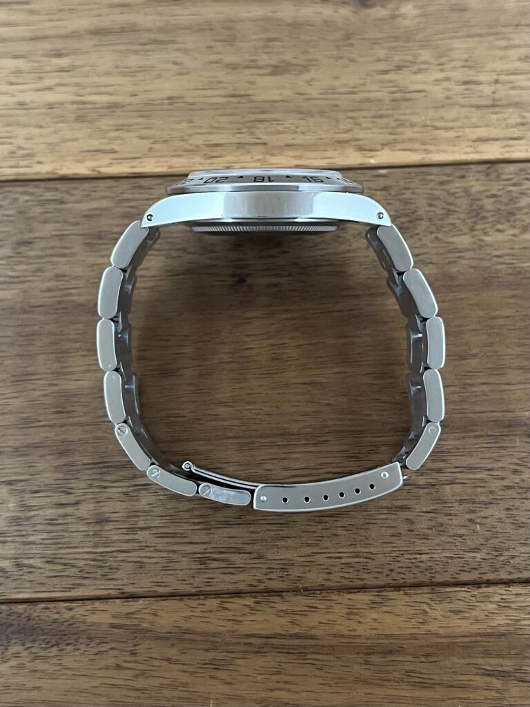 ロレックス エクスプローラー2 16570 N1番 ホワイトダイアル トリチウム パティーナ 中古 ケースサイドからの画像 委託 高価 買取 販売 名古屋