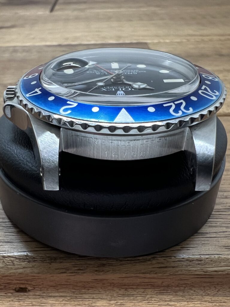 ロレックス GMTマスター 16750 72番台 ブラックダイアル 赤青ベゼル フチなし トリチウム セミヴィンテージ 中古 リファレンスなんばー1675の刻印 委託 高価 買取 販売 名古屋