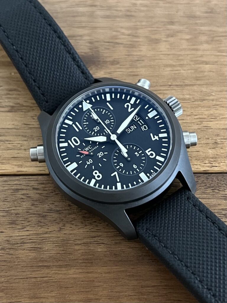 IWC IW378601 セラミックケース パイロットウォッチ 中古 ダイアル7時側から の画像