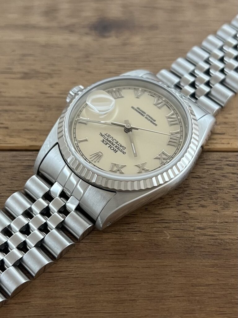 ロレックス デイトジャスト 16234 X8番 クリーム ローマン ダイアル 中古 11時側からの画像 委託 高価 買取 販売 名古屋