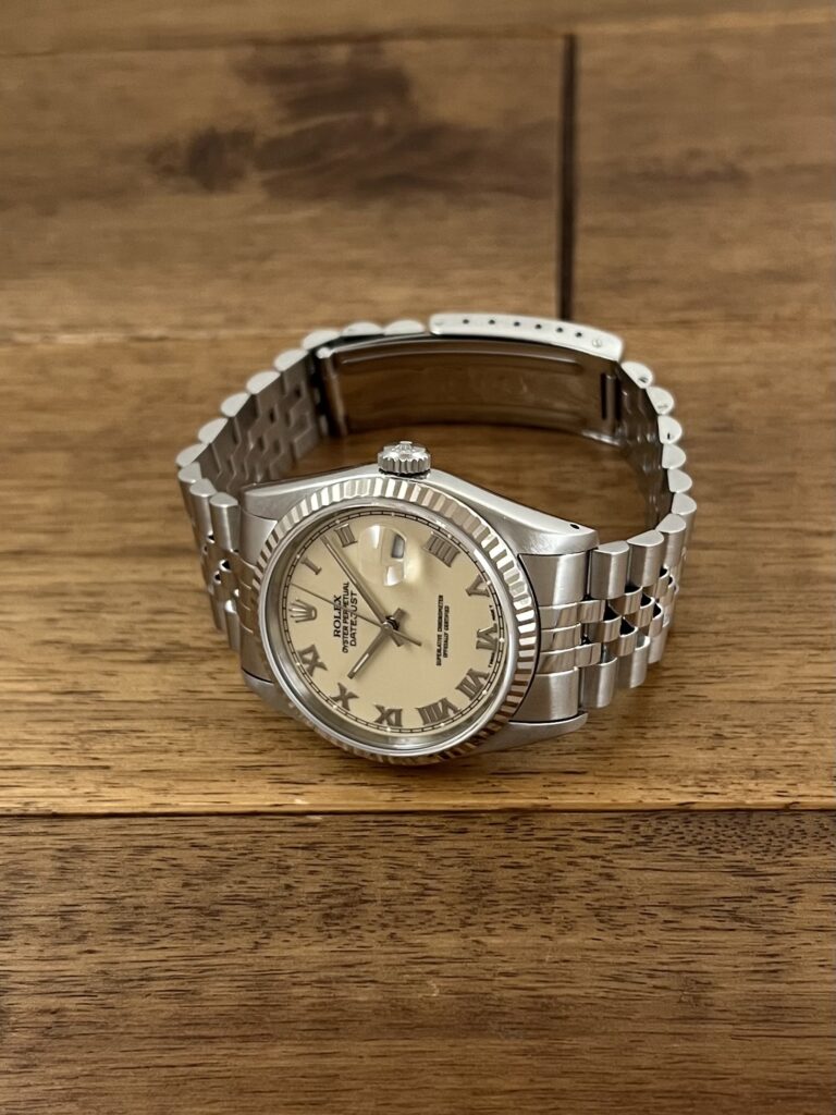 ロレックス デイトジャスト 16234 X8番 クリーム ローマン ダイアル 中古 正面から全体の画像 委託 高価 買取 販売 名古屋