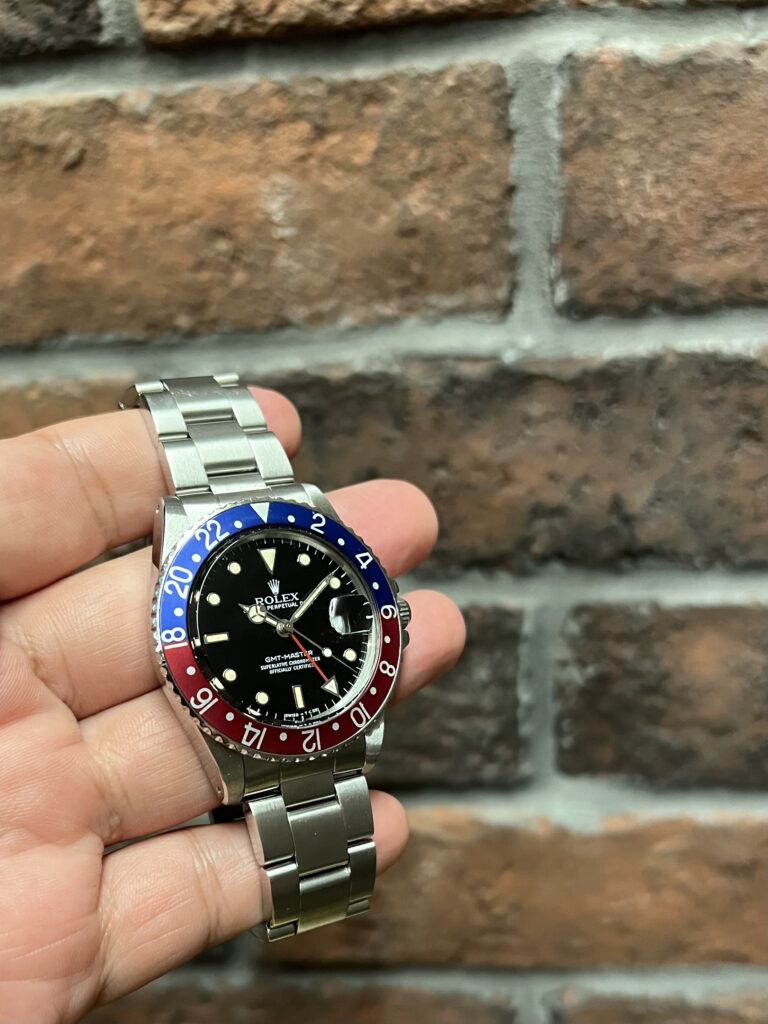 ロレックス GMTマスター 16750 95番台 ブラックダイアル 赤青ベゼル フチあり シングルバックル トリチウム 中古 セミヴィンテージ インスタ用画像 委託 高価 買取 販売 名古屋